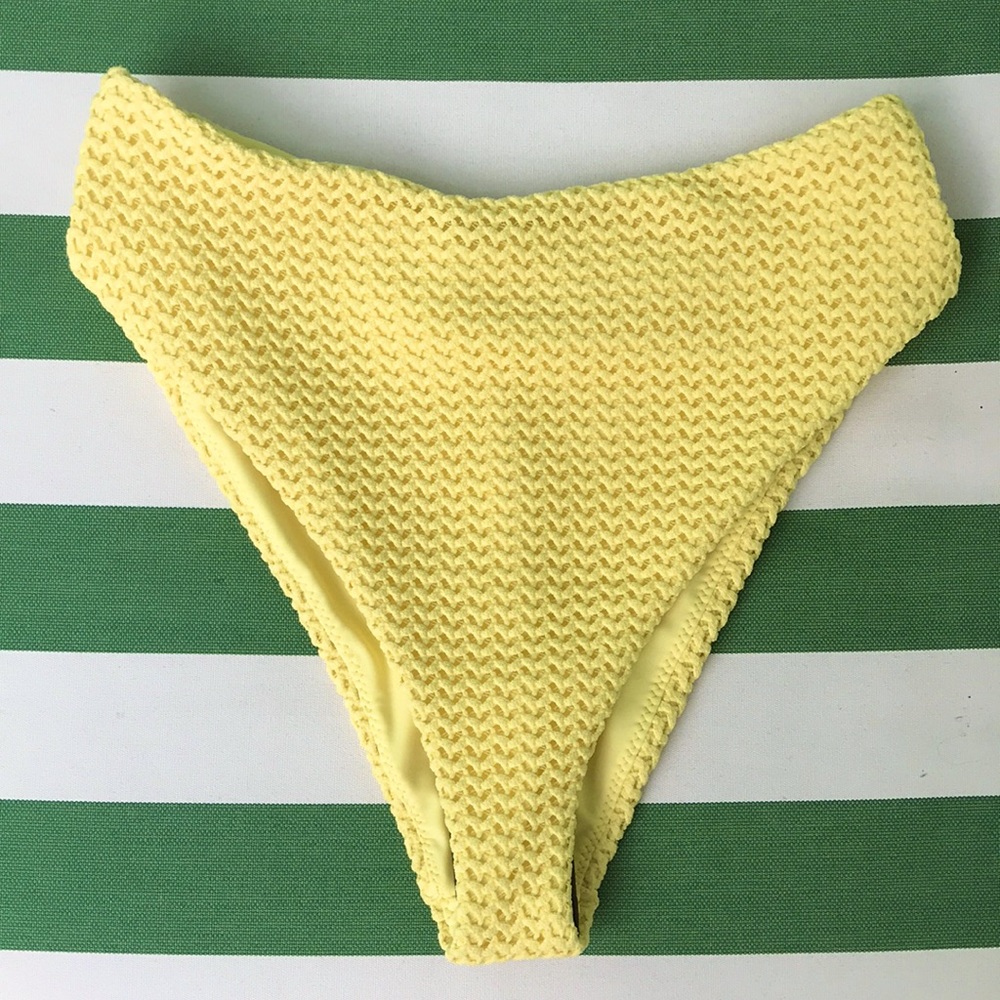 MONTCE Crochet Paula High Rise Bikini Bottom🍌